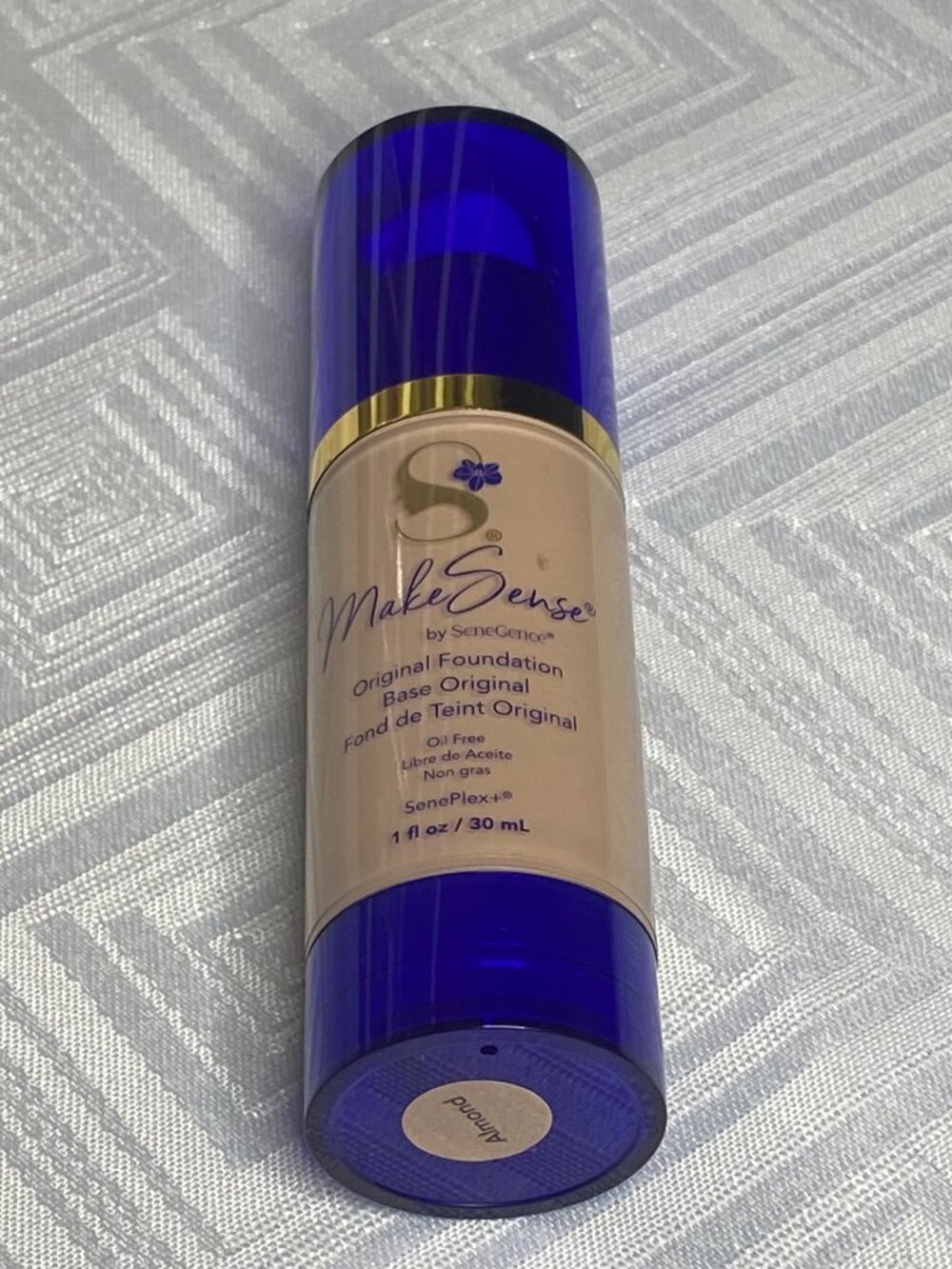 Almond MakeSense Original Foundation